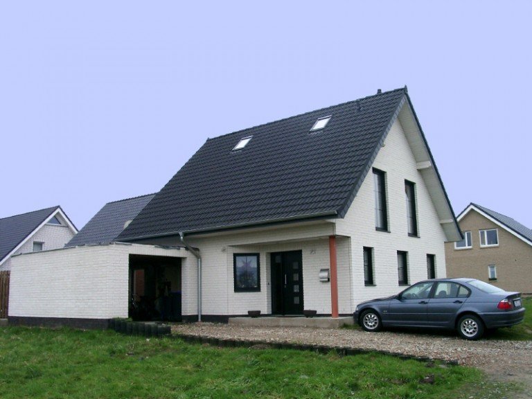 Frontansicht Bad Salzuflen Einfamilienhaus Neuwertig, wundersch�nes EFH, anschauen lohnt sich......!!