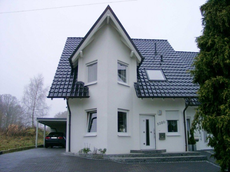 Front L�hne Doppelhaush�lfte F�r gehobene Anspr�che Doppelhaush�lfte in L�hne-Gohfeld