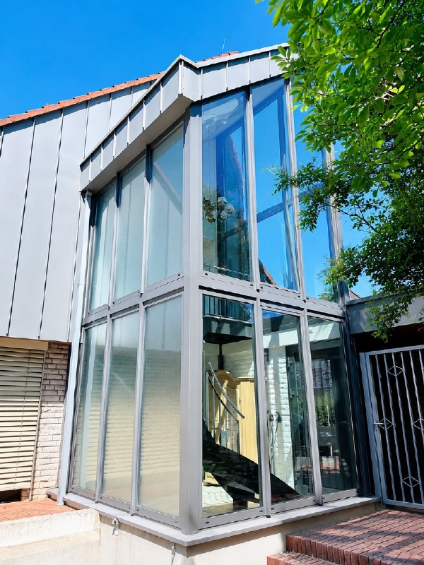 Aufgang zum DG von aussen Haus Herford