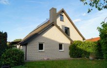 Gartenansicht Top gepflegtes und modernisiertes ZFH mit uneinsehbarem Garten